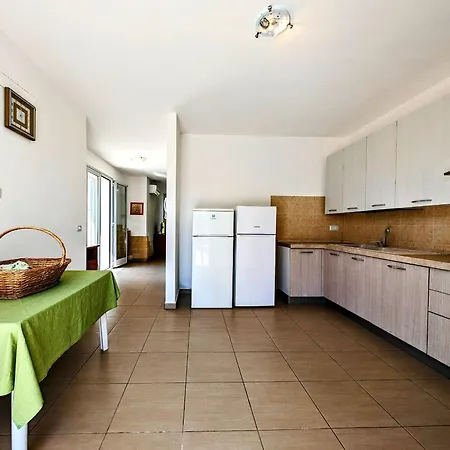 Villa Oikia Vacanze Magi *